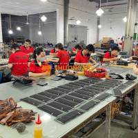 Tìm sỉ phụ kiện đồ da tận xưởng sản xuất