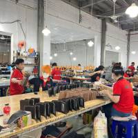Xưởng sx quà tặng, in logo riêng , làm theo mẫu yêu cầu