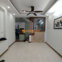 Kim Mã-Ba Đình diện tích 30 mét, 4 tầng, ngõ rộng 3 mét, cách ô tô tránh đúng 20 mét, sổ đỏ chính
