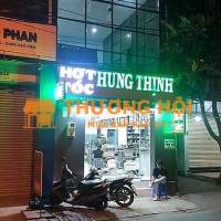 Cần tuyển thợ Nam hớt tóc; Nữ thợ phụ cạo mặt, lương cao, Bình Thạnh