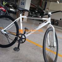 Bán xe thể thao bánh 700c rất đẹp mới