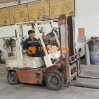 xe nâng 2.5 tấn