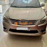 bán Innova 2012 xe chuẩn đẹp cho gia đình sử dụng