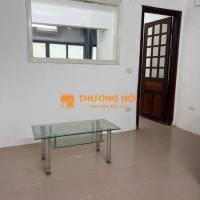 Cho thuê nhà Tập thể tầng 5 Giải Phóng 55m2, 2 ngủ, 7 Triệu
