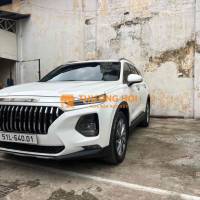 Hyundai Santa Fe 2019 2.2L AT 2WD - 70000 km