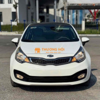 Kia Rio 2014 1.4 AT Sedan - 90000 km