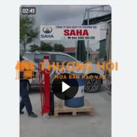 Xe nâng tự leo lên xe