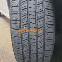 Bốn vỏ xe còn mới 90%