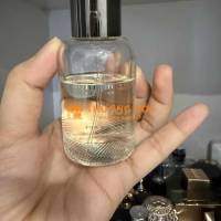 Nước hoa burberry còn gần 40ml