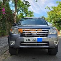 Ford Everest 2010 2.5L 4x2 MT - 99000 km