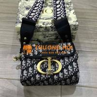 Túi đeo chéo thời trang
