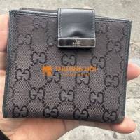 ví Gucci , size 10cm x 11cm, made in Italy 2hand