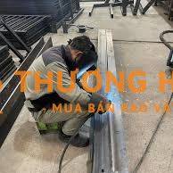 Thợ sắt dân dụng và phụ sắt