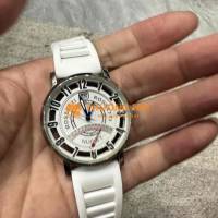 Thanh lý đông hồ chíng hãng nhật mới 90%