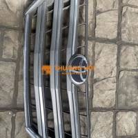 Galang kèm logo xe Innova 2014 - 2015 2016