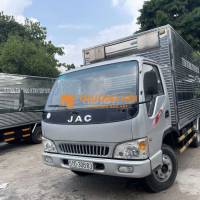 Bán gấp Jac 4.9 tấn đời 2017 thùng kín 4m3