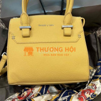 Pass túi Charles Keith auth y hình vàng đẹp