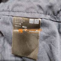 Quần kaki Uniqlo Nhật Bản màu đen size 32