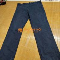 Quần kaki Uniqlo Nhật Bản màu đen size 32