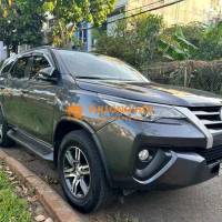Toyota Fortuner 2017 - 100000 km