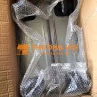 pass vali Sunny size 28 new chưa sử dụg (bao check