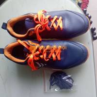 Giày Bitis hunter Pikaball và cầu lông size 43