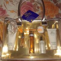 Bộ nước hoa Elizabeth Taylor 7 món xách tay Mỹ