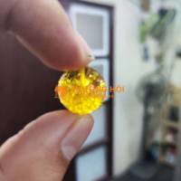 Hổ phách ngữ hoa