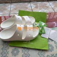 Dép Crocs Classic V2 size 7 (M7W9)
