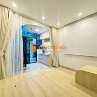Bán nhà Tây Sơn, căn hộ dịch vụ Duplex, 40m 6 tầng chỉ 12,x tỷ