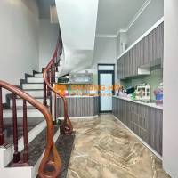 BÁN NHÀ LÔ GÓC MẠC THỊ BƯỞI HAI BÀ TRƯNG - Ô TÔ ĐỖ CỬA NHÀ ĐẸP Ở NGAY 10.2 TỶ lh 0975124520