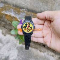 Vogue montes pin Thuỵ Sĩ