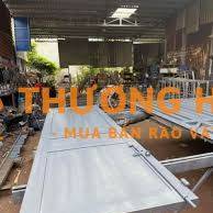 Thợ sắt dân dụng và phụ sắt