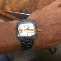 đồng hồ nixon