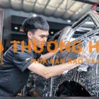 Nhân viên rửa xe tại Biên Hoà