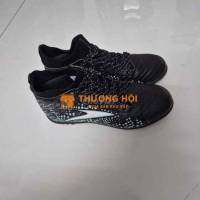 Thanh lý giày đá banh còn rất mới