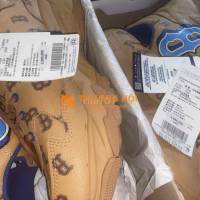 Thanh lý giày MLB