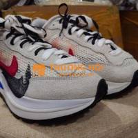 Pass lại đôi giày Nike sky size40