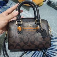 Thanh lý túi Coach da vừa bán vừa tặng