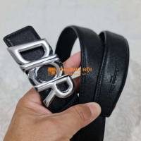 Nịt Dior khóa thép trắng đẹp