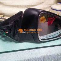 Lốc lạnh và gương bên phải