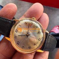 Đồng hồ raketa lên dây