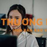 nhân viên trực điện thoại