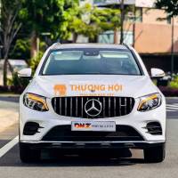 Mercedes Benz GLC300 4MATIC AMG model 2019