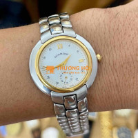 Đồng Hồ Thuỵ sĩ pin kim rốn size 32