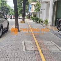 NHÀ 2.5 TẦNG ĐẤT 100M2 – MẶT TIỀN 10.5M LỀ 5M , TRỤC CHÍNH HẢI CHÂU 13 TỶ