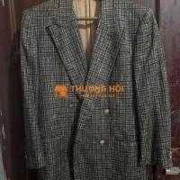 Như mới áo blazer bằng lụa của Valentino 4x2 cúc