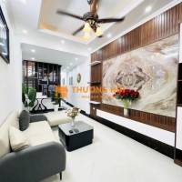 Nhà mới Đống Đa - Tôn Đức Thắng - Thang máy - 60m2 - 7Tầng - 15 tỉ