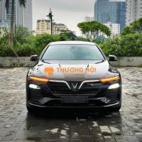 VinFast Lux A2.0 2022 - 30000 km
