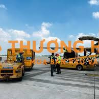 NHÂN VIÊN BỐC XẾP SÂN BAY TÂN SƠN NHẤT